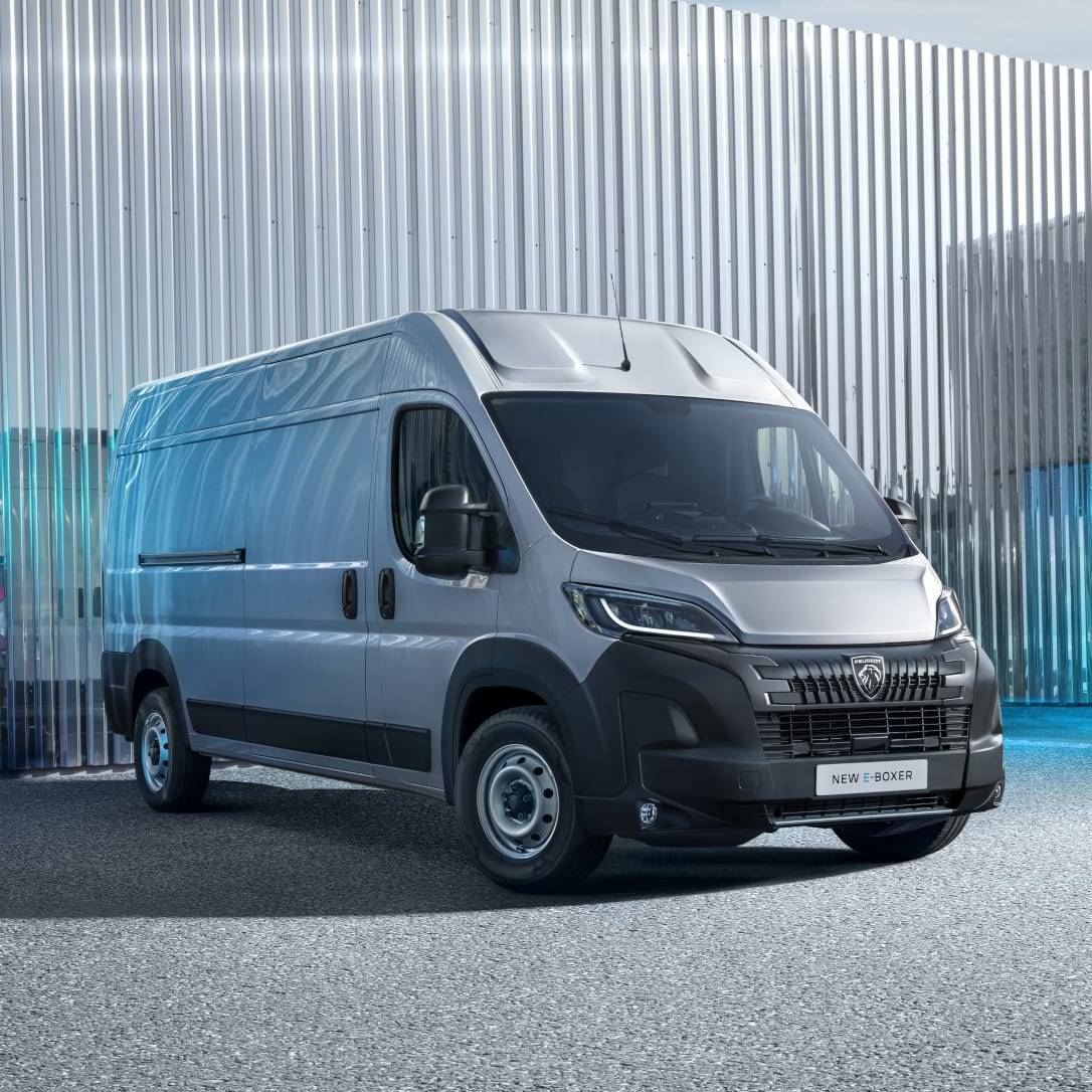 Garage Peugeot à Antibes Juans-les-Pins pour réaliser une estimation gratuite d'une voiture