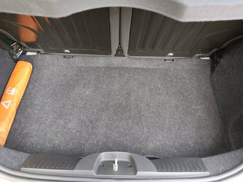 à vendre Fiat 500 Hybride d’occasion à Grasse dans les Alpes Maritimes