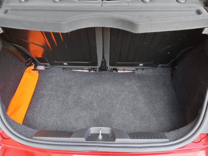 À vendre Fiat 500 Hybride d’occasion à Grasse dans les Alpes Maritimes