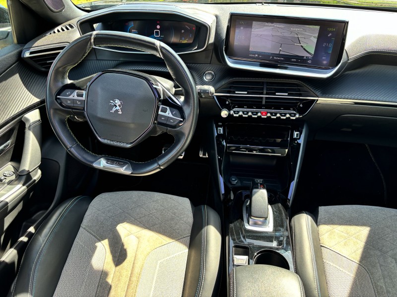 Vente d'occasion PEUGEOT E-2008 II electrique à Grasse Alpes-Maritimes