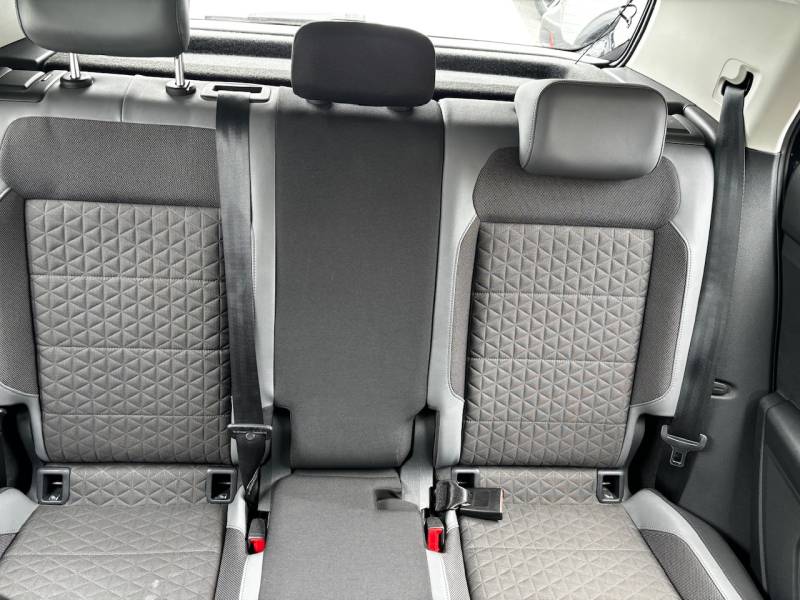 À vendre Volkswagen T-cross R-line d’occasion à Grasse dans les Alpes-Maritimes