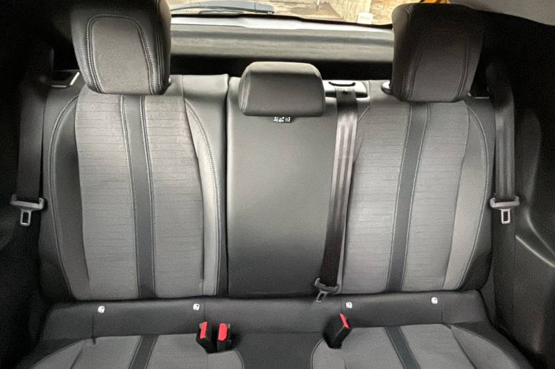 À vendre Peugeot 208 ALLURE d’occasion à Grasse dans les Alpes Maritimes