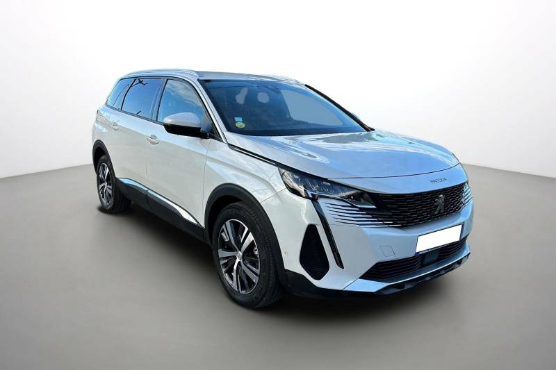 Peugeot 5008 à Grasse 