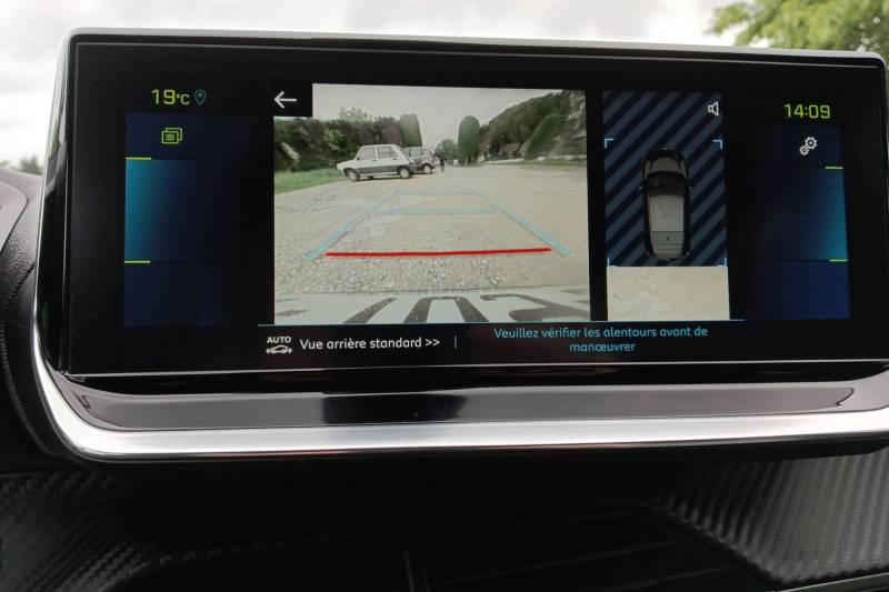 À vendre Peugeot E-208 d’occasion à Grasse Alpes-Maritimes