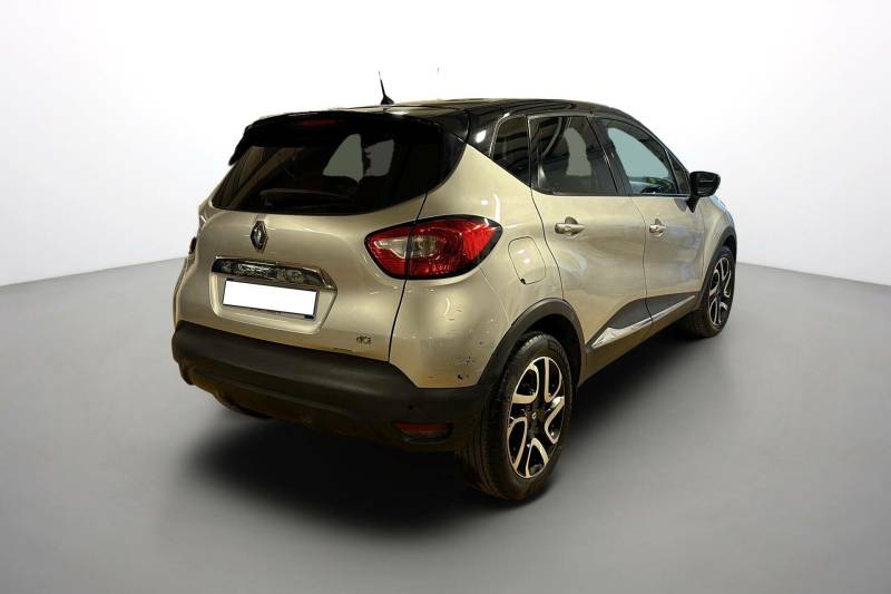À vendre Renault captur intense d’occasion à Grasse dans les Alpes maritimes