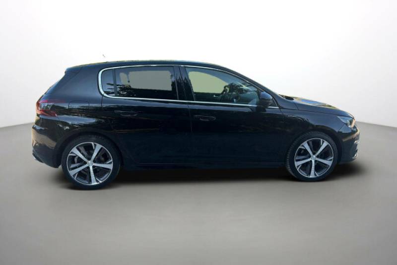 À vendre Peugeot 308 GT LINE d’occasion à Grasse dans les Alpes maritimes