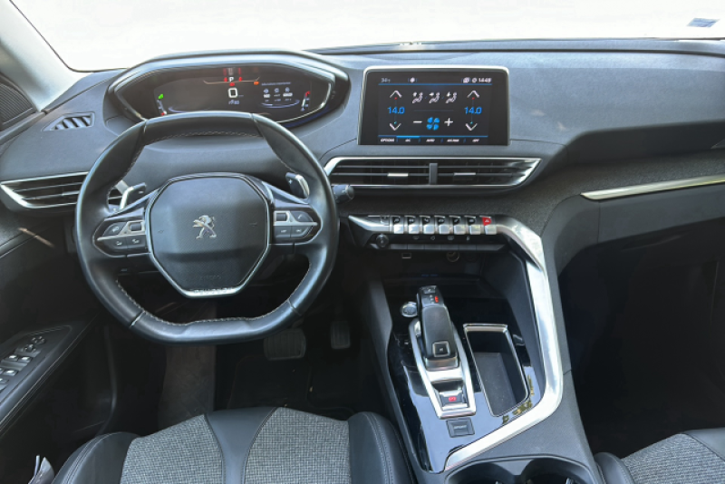 À vendre 3008 Allure Business d’occasion à Grasse dans les Alpes maritimes