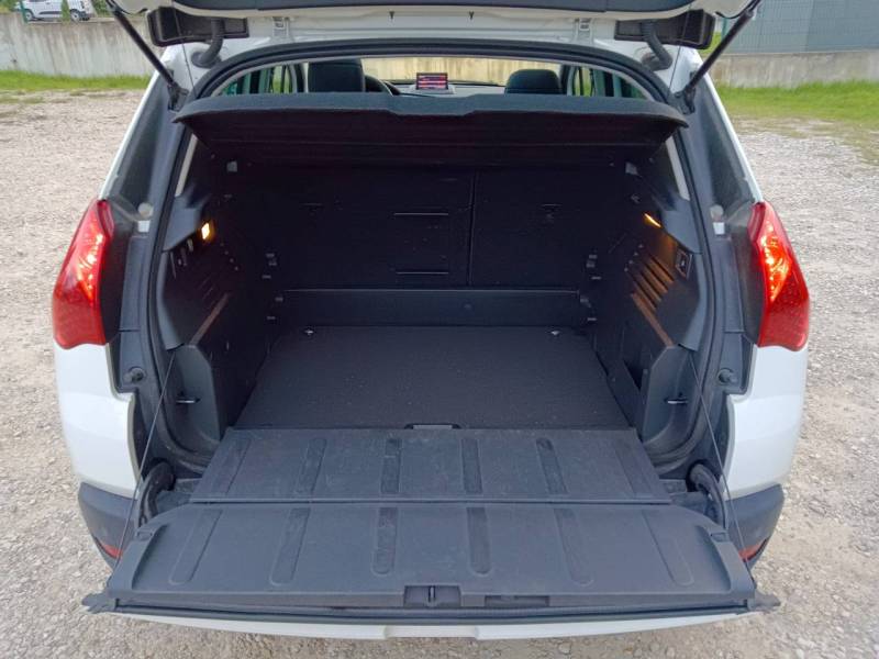 À vendre Peugeot 3008 FELINE  d’occasion à Grasse dans les Alpes maritimes