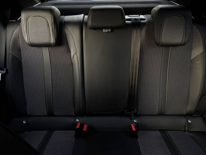 À vendre Peugeot EAT8 GT d’occasion à Grasse dans les Alpes Maritimes