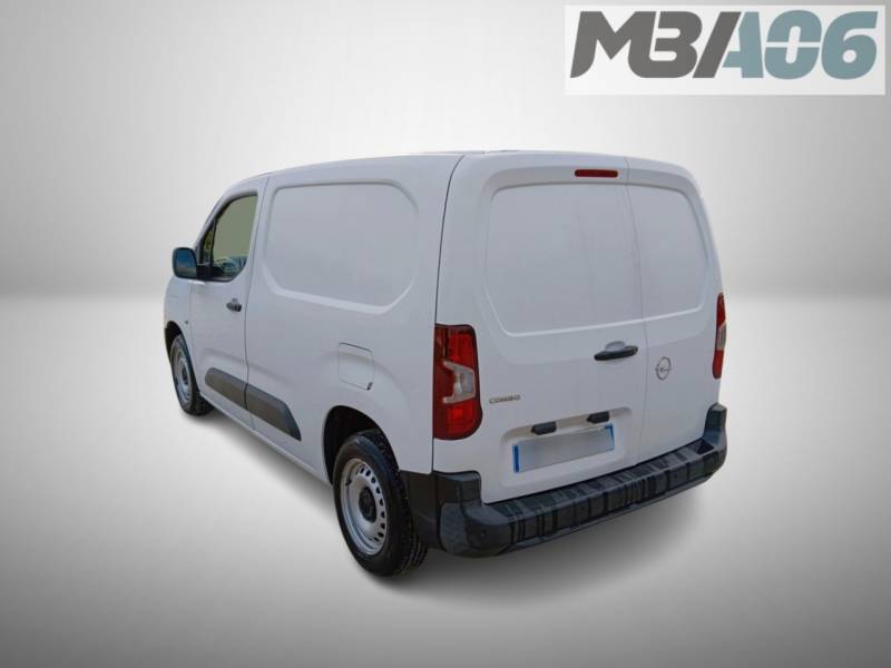 À vendre Opel Combo L1H1 d’occasion à Grasse dans les Alpes Maritimes
