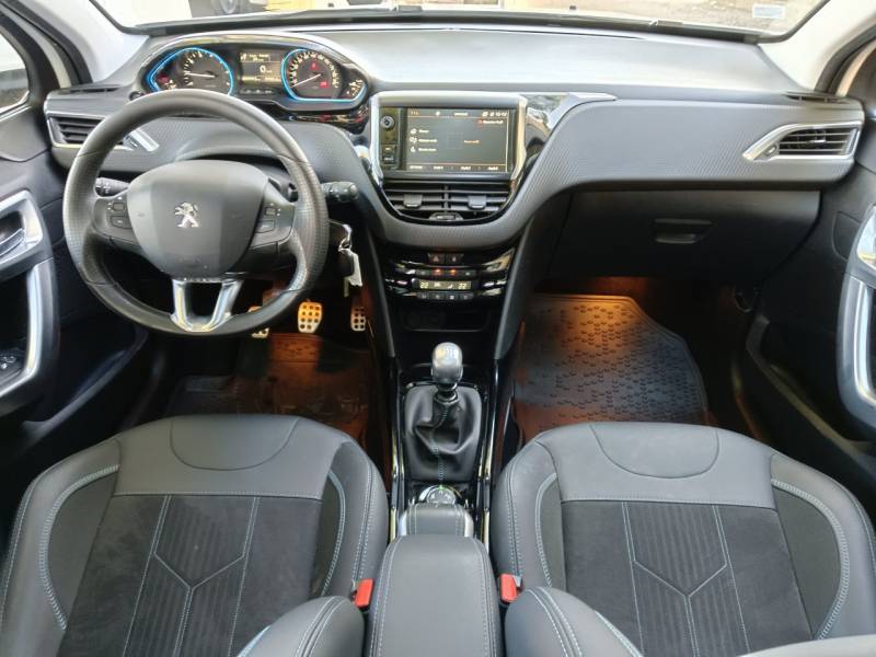 À vendre Peugeot 2008 Crossway d’occasion à Grasse dans les Alpes Maritimes