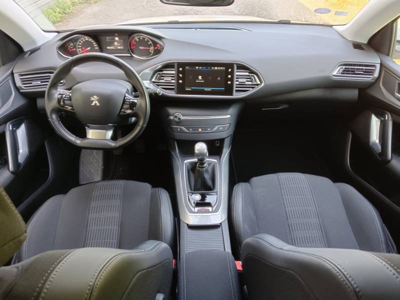 À vendre Peugeot 308 Allure business d’occasion à Grasse dans les Alpes Maritimes