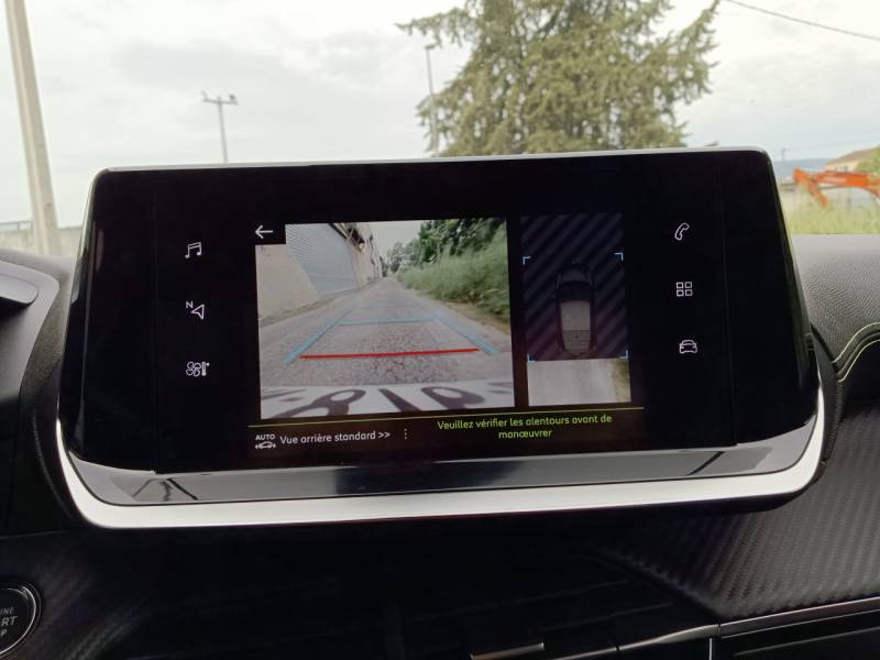 À vendre 208 GT d’occasion à Grasse dans les Alpes Maritimes