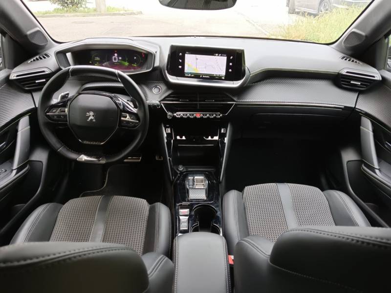 À vendre 208 GT d’occasion à Grasse dans les Alpes Maritimes