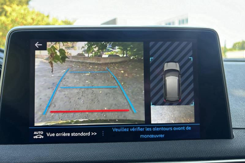 À vendre Peugeot 3008 (2)  BVA 130CH d’occasion à Grasse dans les Alpes Maritimes